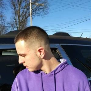 Meet your Posher, Justin